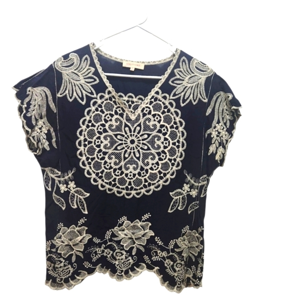 Anthropologie Solitaire Navy Floral Embroidered Scalloped Hem Boho Peasant Top M